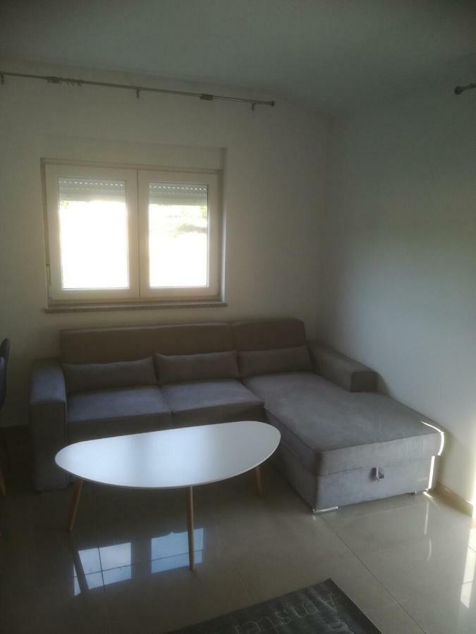 Ferienwohnung Apartman Ki Pula Exterior foto